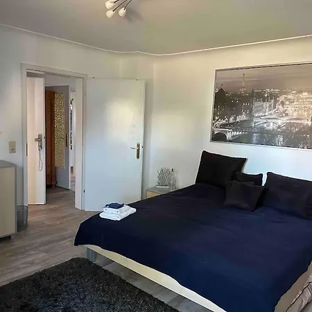 Fuer Bis 5 Personen Neulußheim