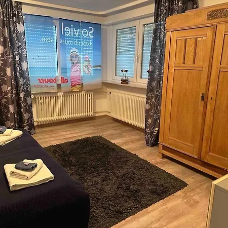 Apartment Fuer Bis 5 Personen Neulussheim